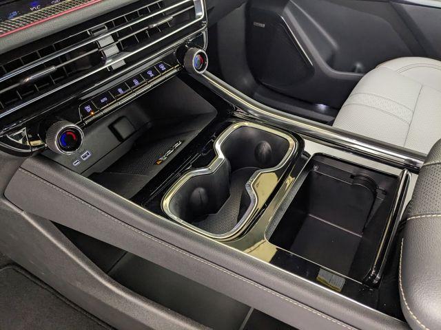 2026 Chevrolet Traverse High Country - Photo 21
