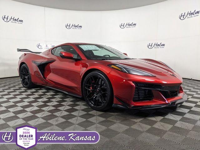 Red Mist Metallic Tintcoat 2026 Chevrolet Corvette Z06 3LZ Coupe RWD Coupe Rear-Wheel Drive Automatic