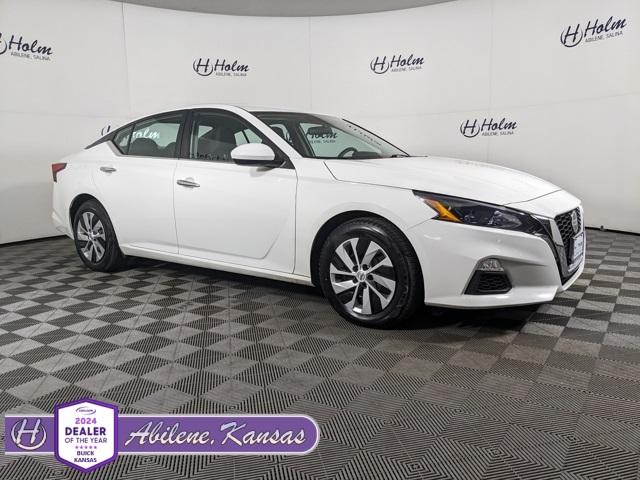 2022 Nissan Altima S