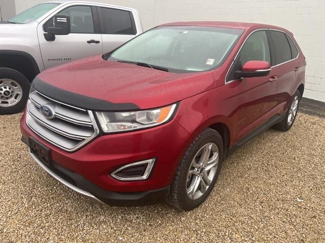 2016 Ford Edge Titanium photo 2