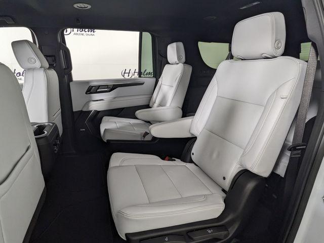 2026 Chevrolet Suburban Premier - Photo 29