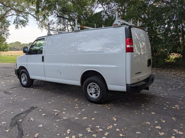 2021 Chevrolet Express Cargo 2500 Van photo 3
