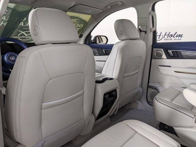 2025 Buick Enclave Avenir - Photo 36