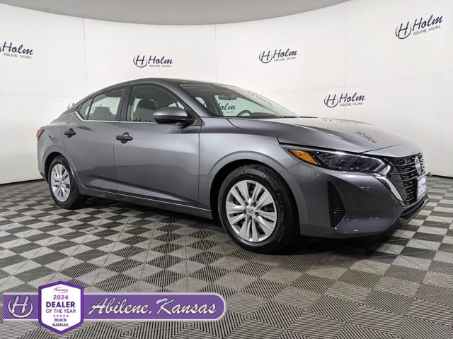 2024 Nissan Sentra S's photo