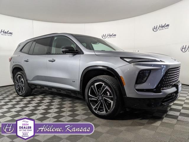 2025 Buick Enclave Sport Touring's photo