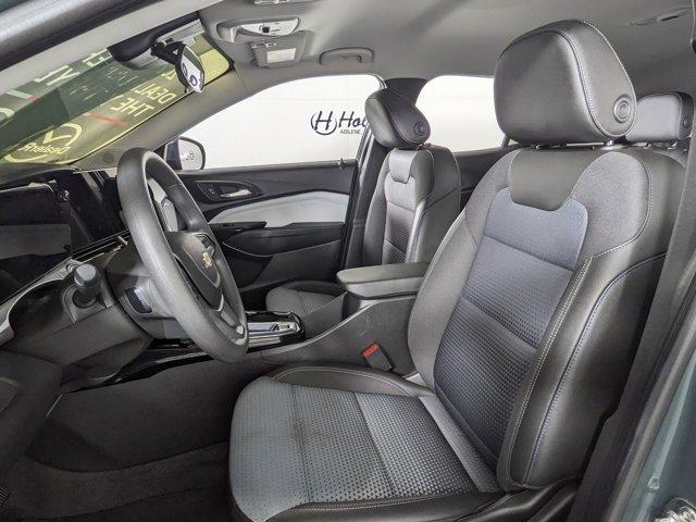 2025 Chevrolet Trax LT - Photo 24