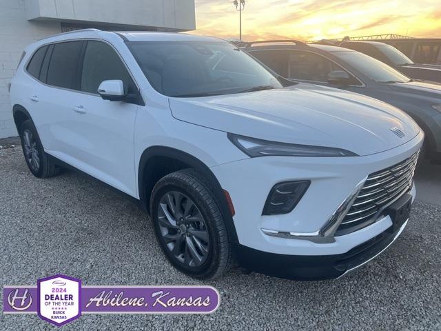 2025 Buick Enclave Preferred's photo