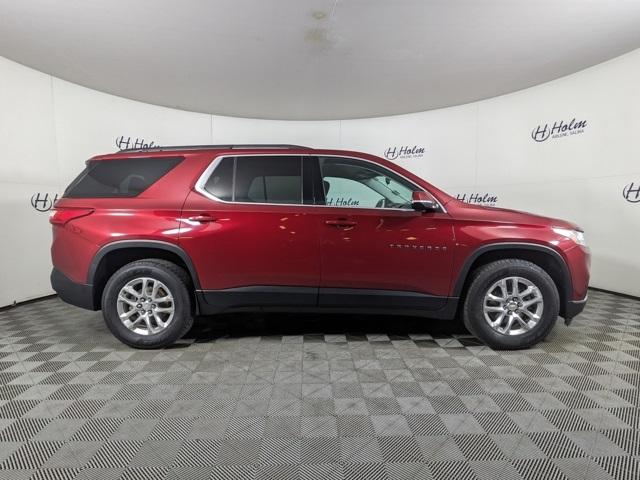 Used 2020 Chevrolet Traverse 1LT with VIN 1GNERGKW1LJ305650 for sale in Abilene, KS