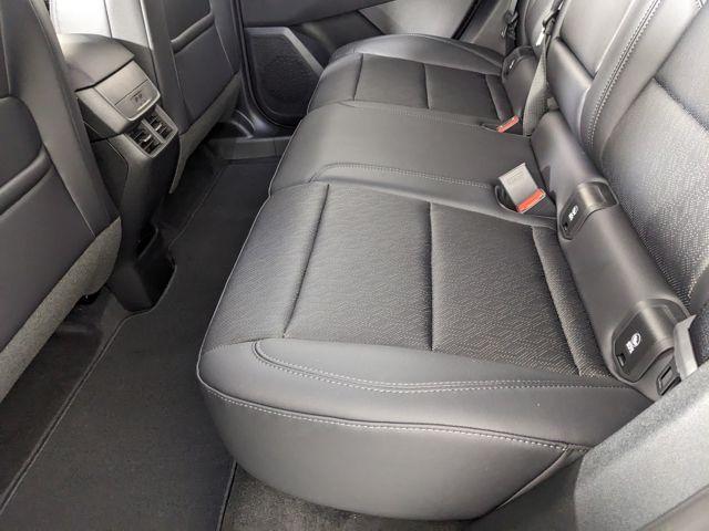 2027 Chevrolet Equinox LT - Photo 28
