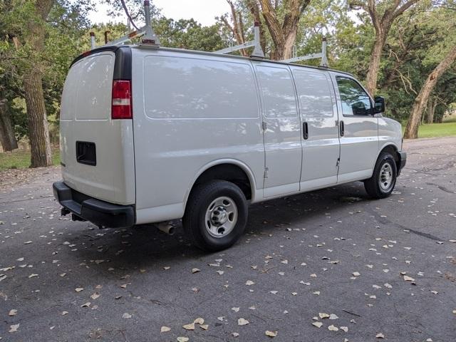2021 Chevrolet Express Cargo 2500 Van photo 2