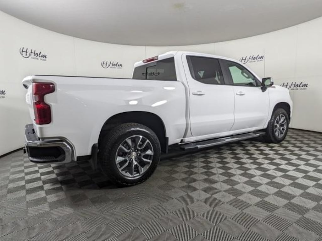 New 2026 Chevrolet Silverado 1500 LT Truck