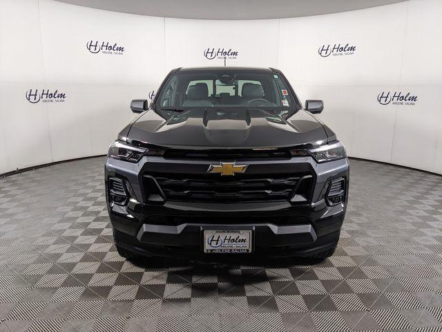 2026 Chevrolet Colorado LT - Photo 9