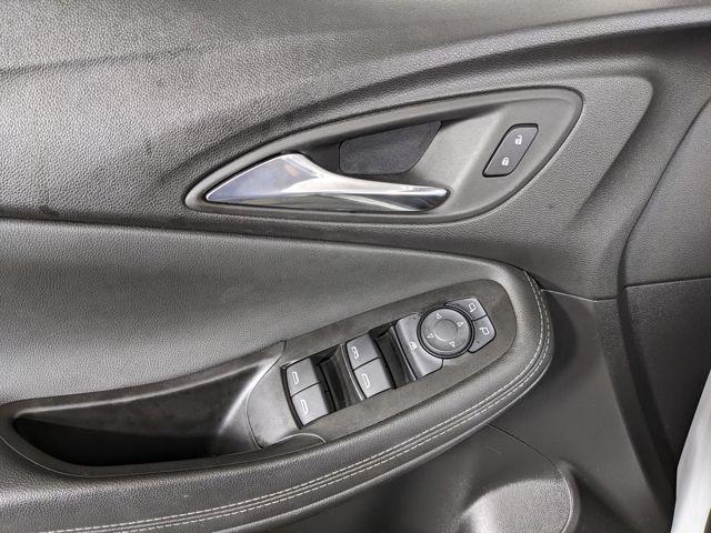 2025 Buick Encore GX Preferred - Photo 28