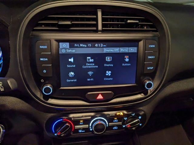 2025 Kia Soul LX - Photo 18