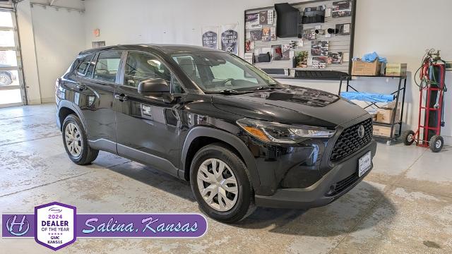 2023 Toyota Corolla Cross L's photo