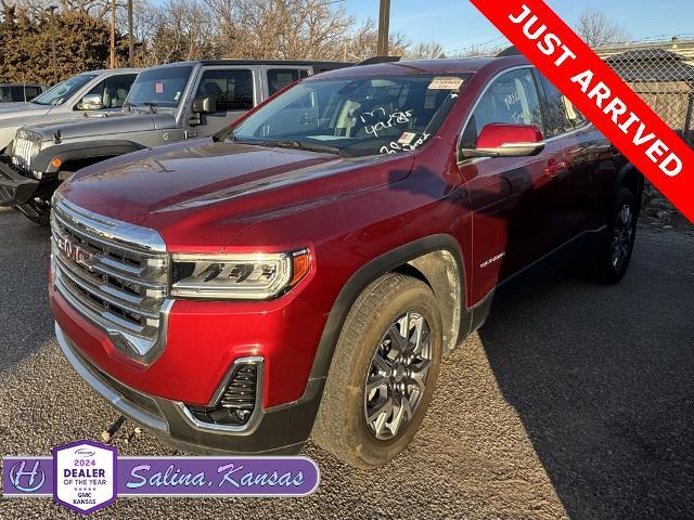 2023 GMC Acadia SLT's photo