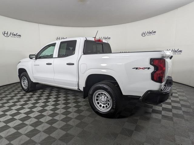2023 Chevrolet Colorado Work Truck photo 4