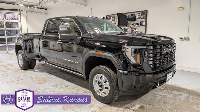 2026 GMC Sierra 3500HD Denali Ultimate's photo