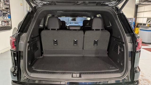 2026 GMC Acadia Denali - Photo 19