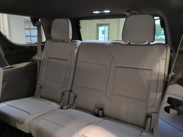 2026 GMC Yukon Denali - Photo 12