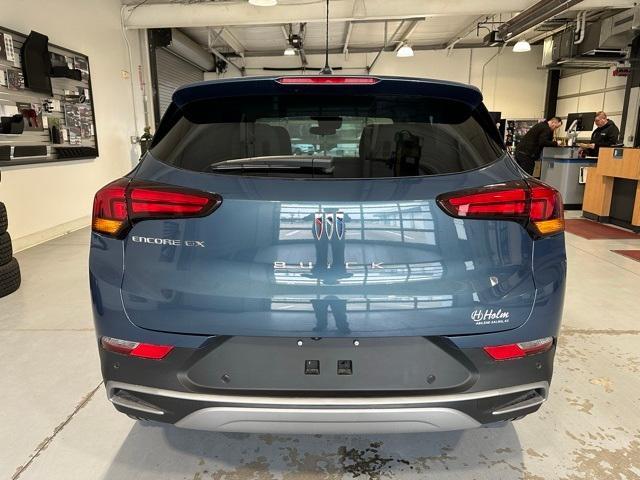 2025 Buick Encore GX Preferred photo 2