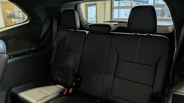 2026 GMC Acadia Elevation - Photo 11