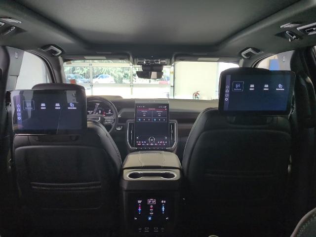 2026 GMC Yukon Denali Ultimate - Photo 15