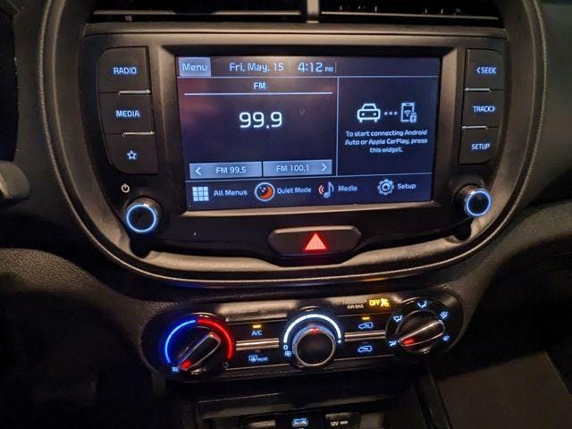 2025 Kia Soul LX - Photo 17