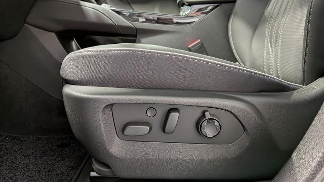 2026 Buick Envision Avenir - Photo 5