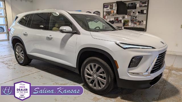 2026 Buick Enclave Preferred's photo