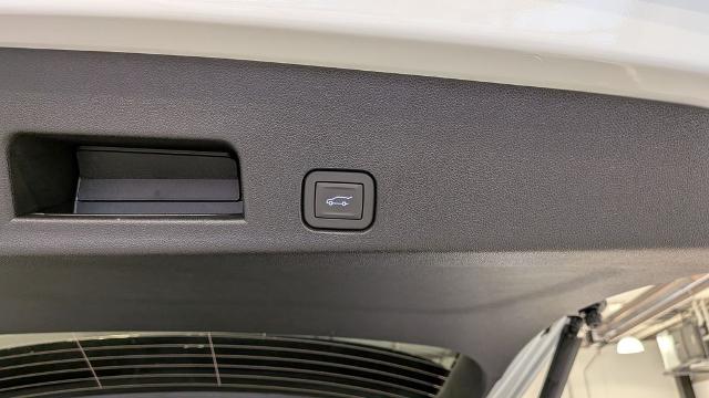 2026 GMC Acadia Elevation - Photo 21