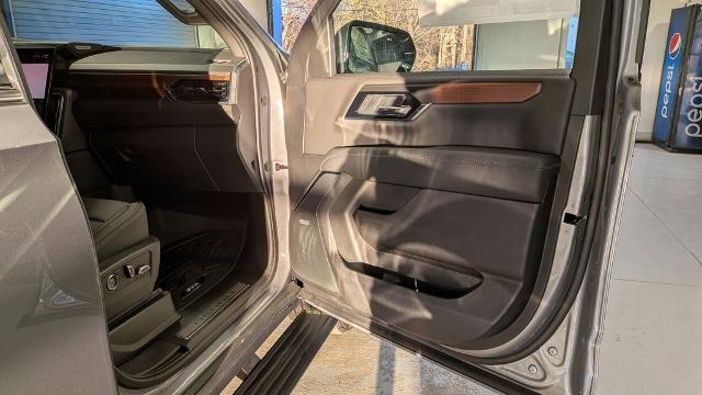 2026 GMC Yukon XL Denali - Photo 26