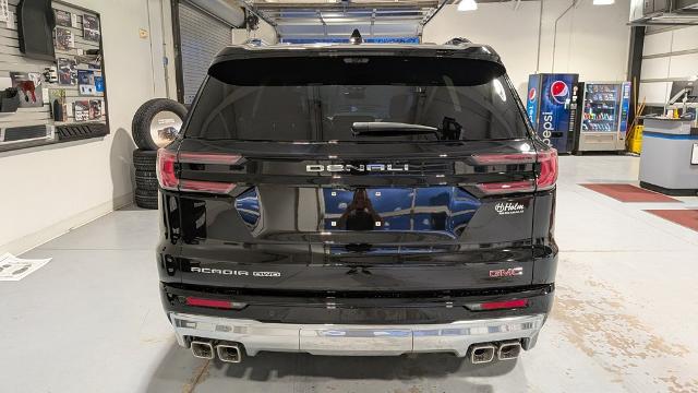 2026 GMC Acadia Denali - Photo 18