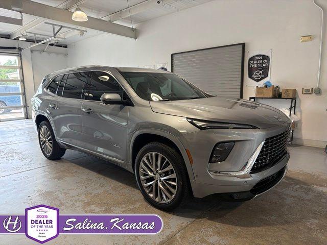 2025 Buick Enclave Avenir's photo