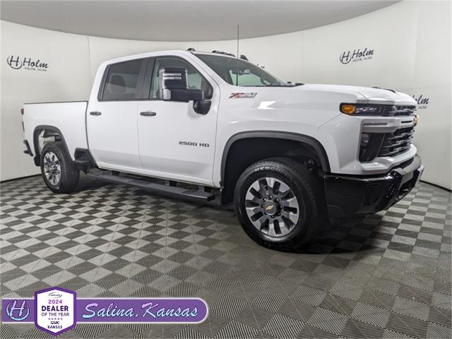 2024 Chevrolet Silverado 2500HD Custom's photo