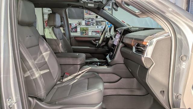 2026 GMC Yukon XL Denali - Photo 27