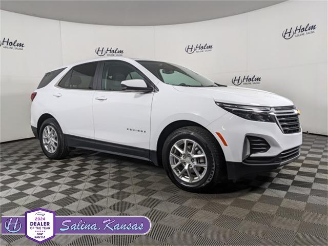 2022 Chevrolet Equinox LT's photo