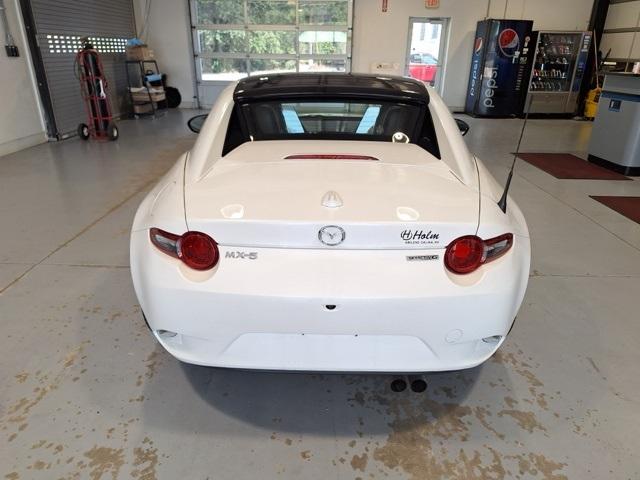 2021 Mazda MX-5 Miata Miata RF Grand Touring photo 3