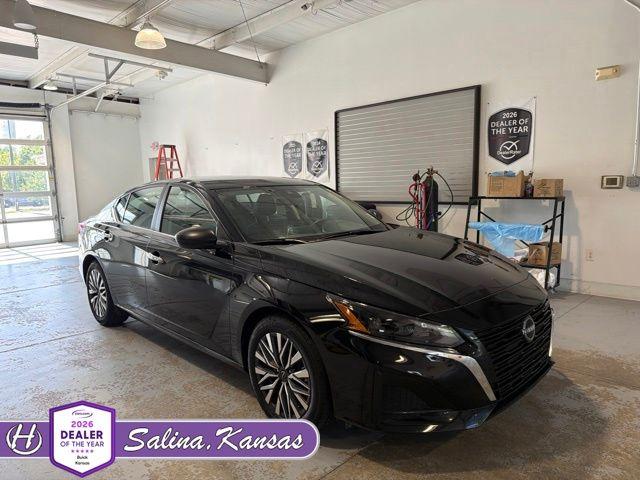 2025 Nissan Altima