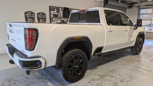 2026 GMC Sierra 2500HD AT4 - Photo 18