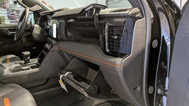 2026 GMC Sierra 1500 AT4 - Photo 19