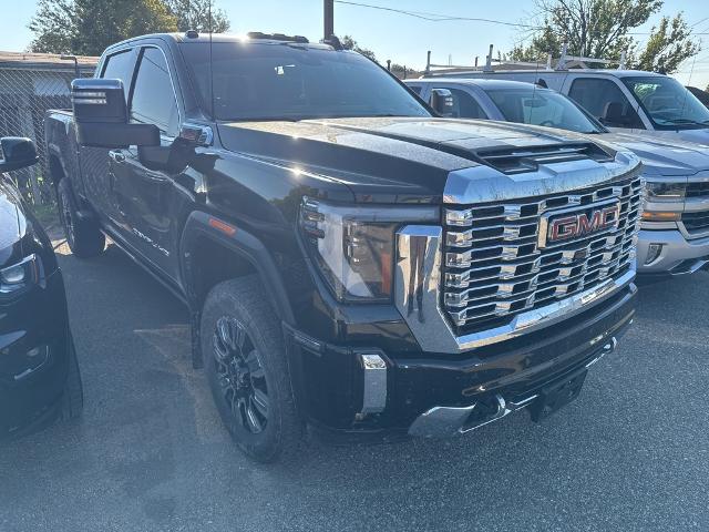 2024 Gmc Sierra 2500 HD Denali photo 2