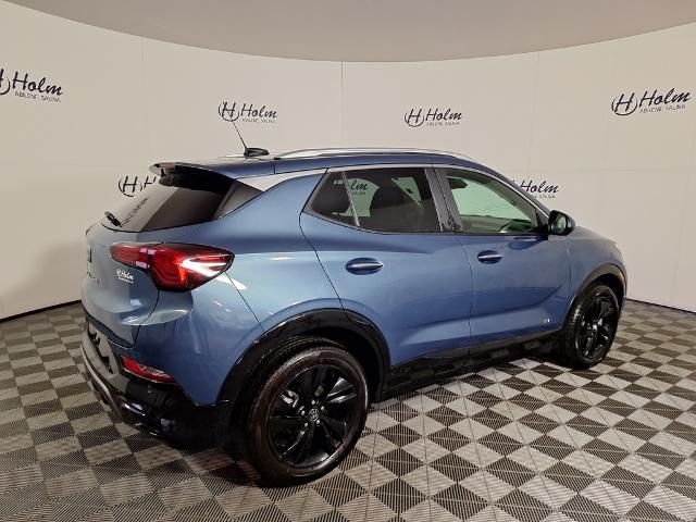 2025 Buick Encore GX Sport Touring photo 2