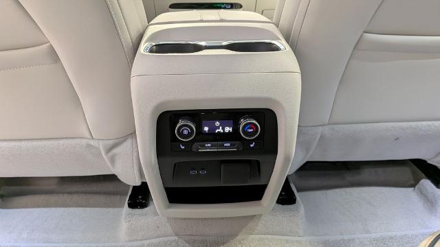 2026 Buick Enclave Avenir - Photo 13
