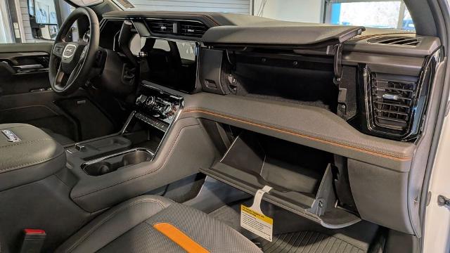 2026 GMC Sierra 2500HD AT4 - Photo 17