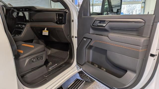 2026 GMC Sierra 2500HD AT4 - Photo 15
