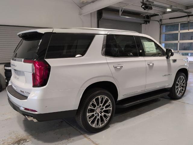 2026 GMC Yukon Denali - Photo 18