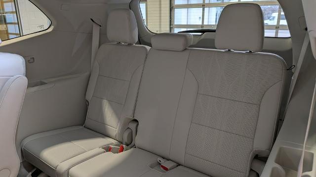 2026 Buick Enclave Avenir - Photo 11