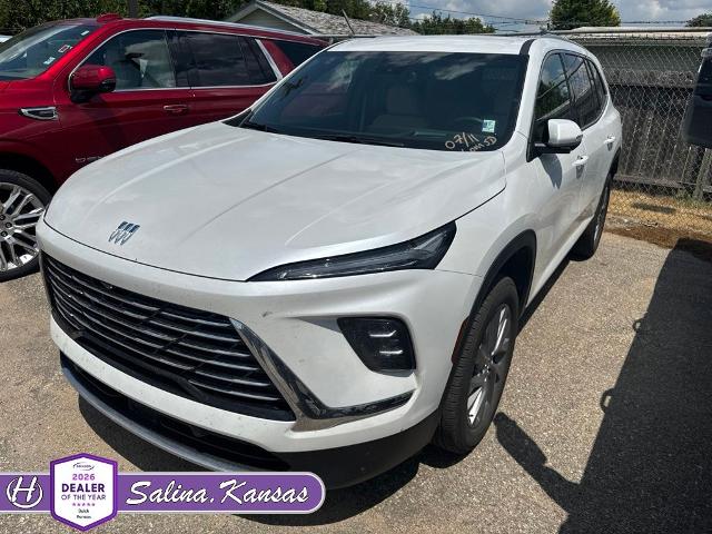 White Frost Tricoat 2025 Buick Enclave SUV / Crossover Front-Wheel Drive Automatic