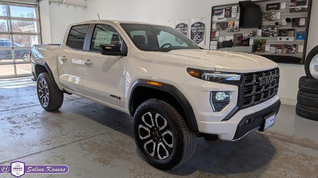 2026 GMC Canyon 4WD AT4 Crew Cab Short Box's photo